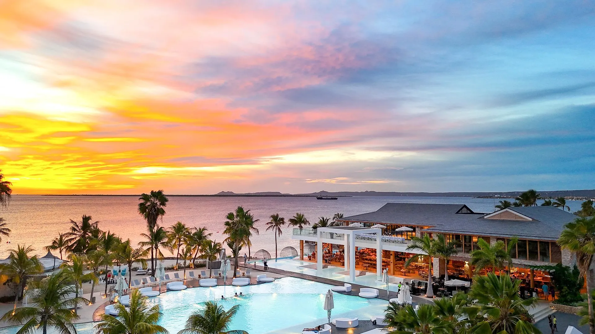 Van Der Valk Plaza Beach & Dive Resort Bonaire Kralendijk