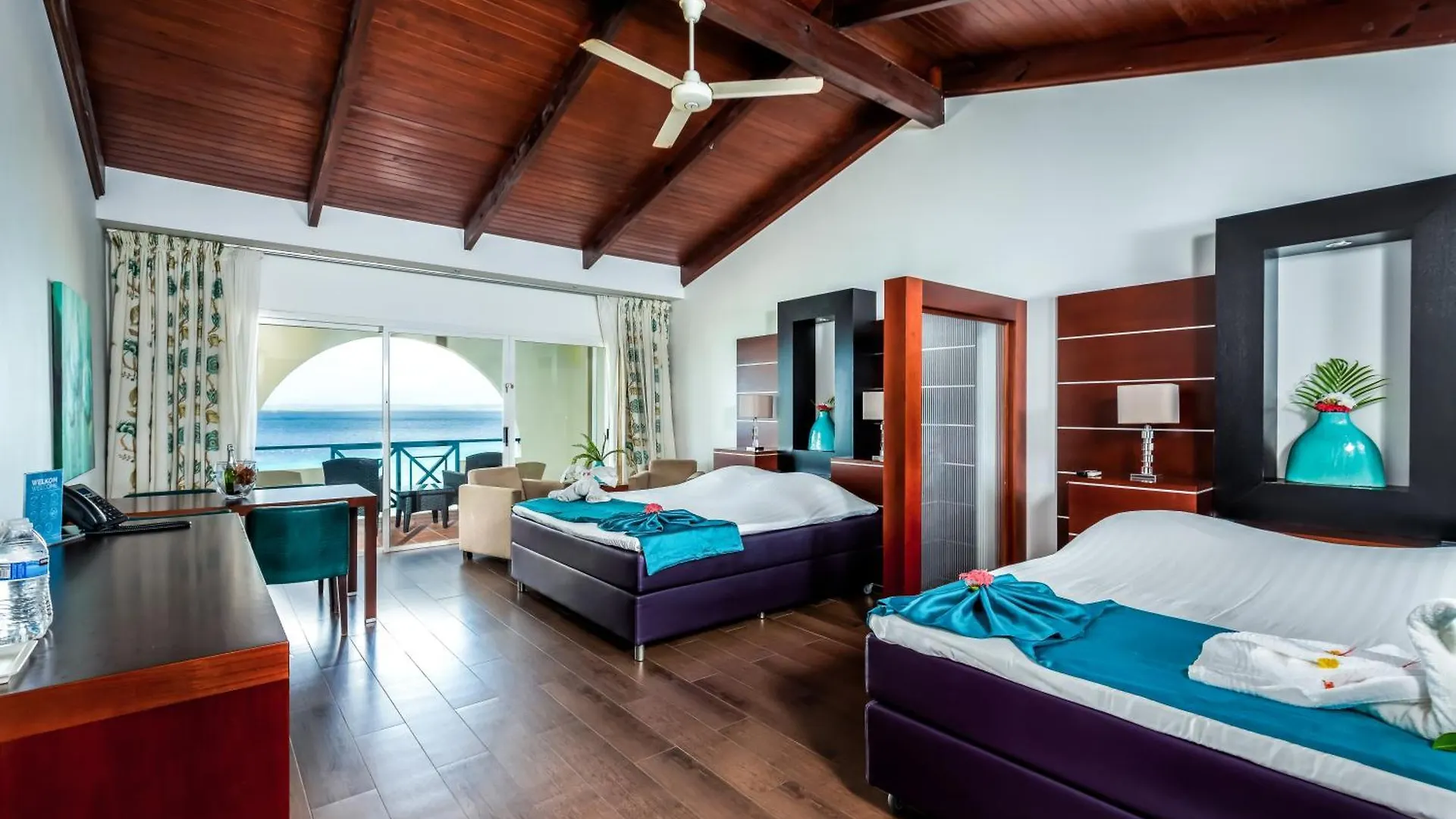 Van Der Valk Plaza Beach & Dive Resort Bonaire Kralendijk  Kralendijk (Bonaire)